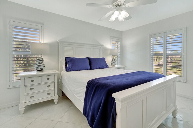 Building Photo - 7547 S Oriole Blvd