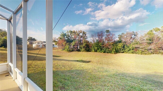 Building Photo - 761 W Sunbird Path