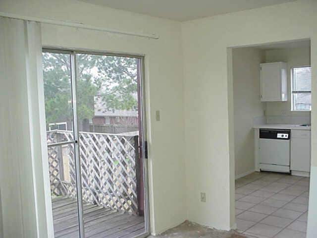 Building Photo - 18707 Bridoon Dr