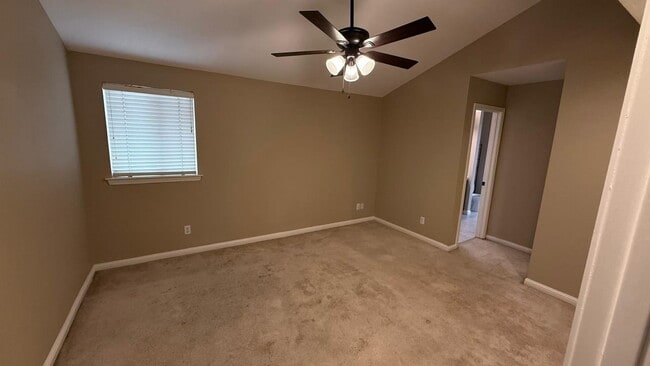 Building Photo - 4275 W Harvard Ave