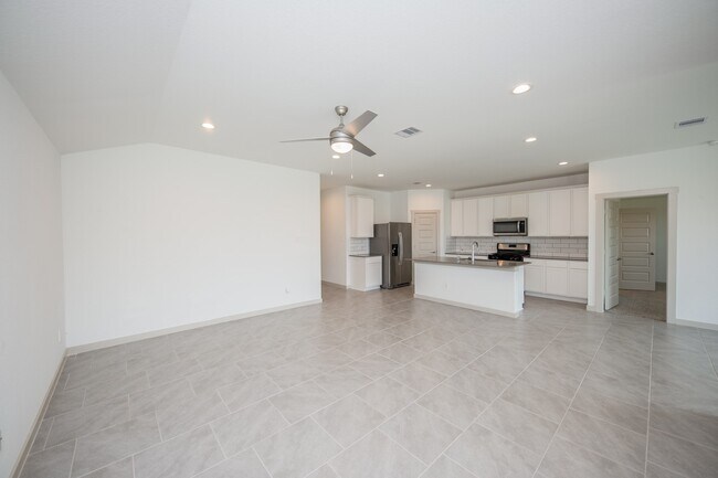 Building Photo - 29535 Paytons Park Ct