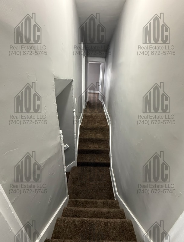 Building Photo - 440-440 Locust St