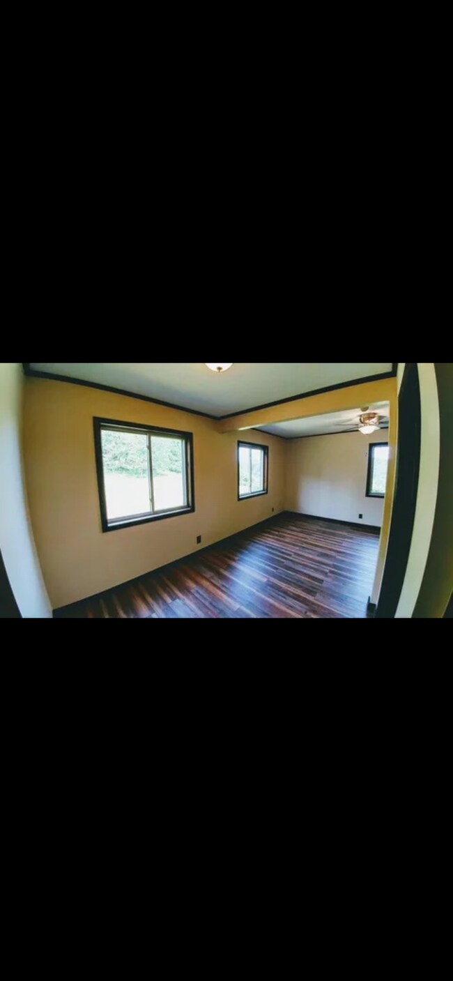 Building Photo - 99 Windy Farm Rd