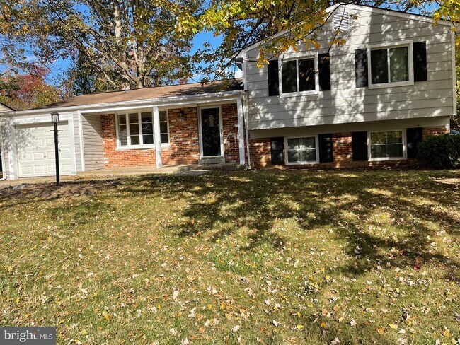 Building Photo - 3510 Castleleigh Rd