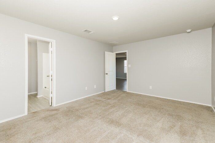 Building Photo - 347 Agave Cir