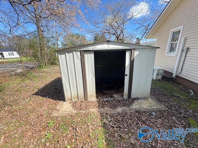 Building Photo - 201 Delaware Cir NW