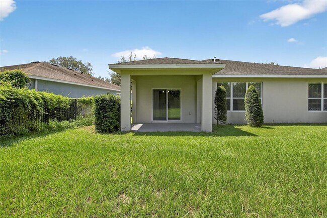 Building Photo - 15810 Starling Water Dr