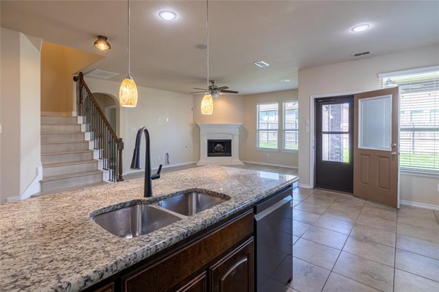Building Photo - 2813 Saddle Creek Dr