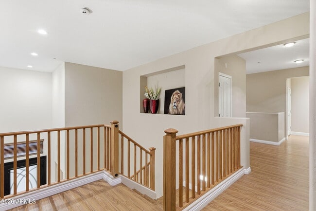 Building Photo - 6206 W Buckhorn Trail