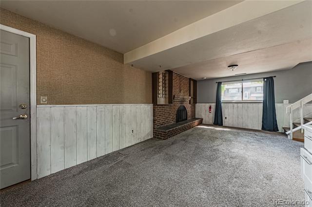 Building Photo - 3375 Montebello Dr W