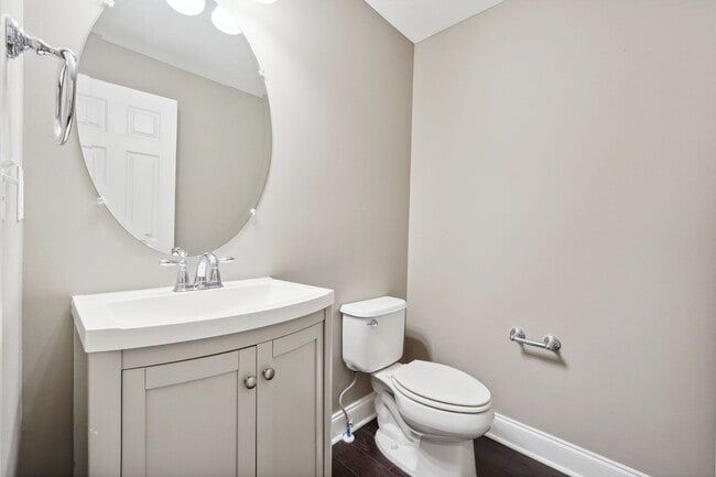 Building Photo - 4913 Greylock Walk SE