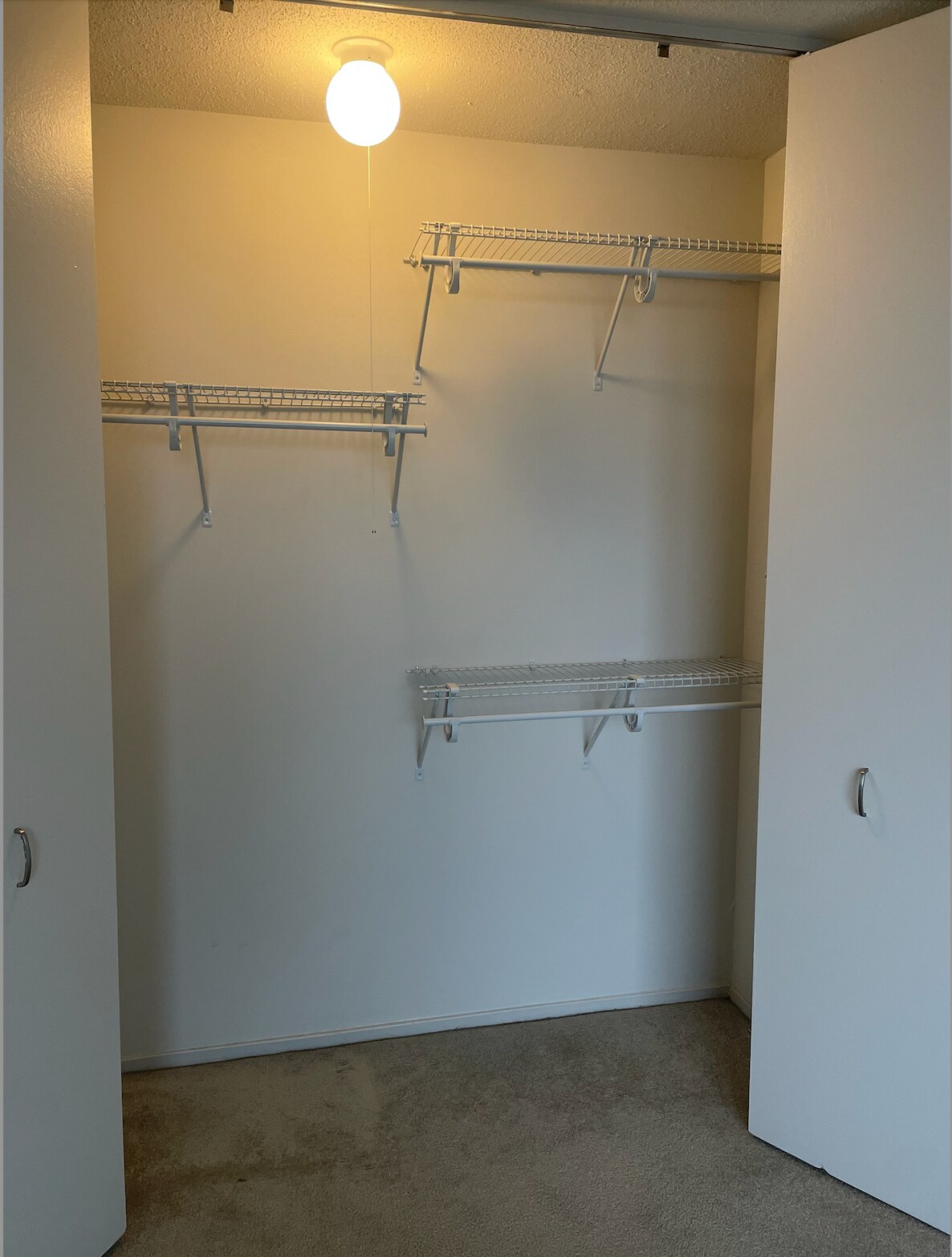 Building Photo - 1122 N Dearborn St