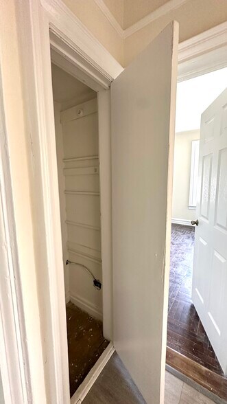 Building Photo - 3869 Bedford Ave