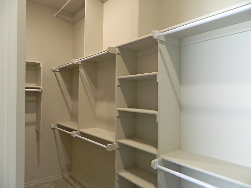 Building Photo - 5232 Lannister Ln