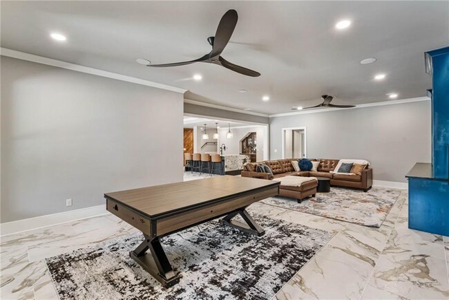 Building Photo - 5265 Peachtree Dunwoody Rd NE