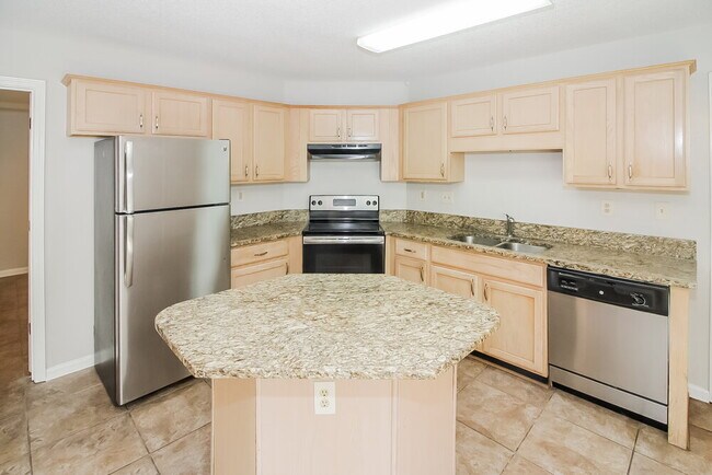 Building Photo - 8085 Conridge Dr