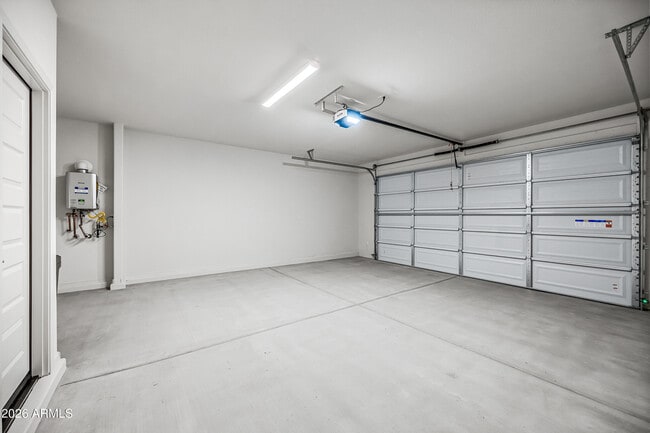 Building Photo - 17566 W San Juan Ave