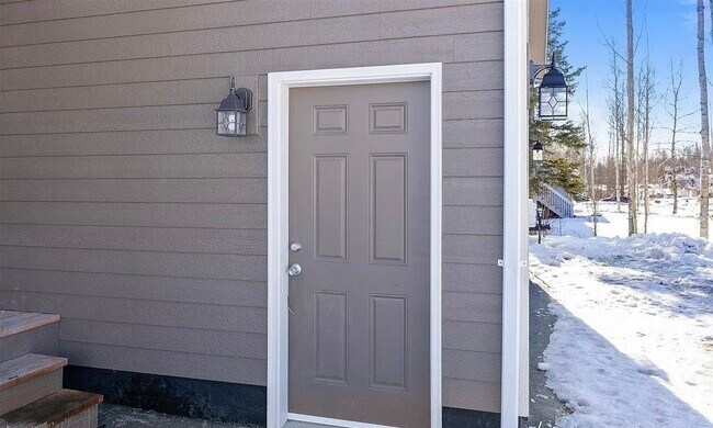 Building Photo - 7030 W Werner Dr