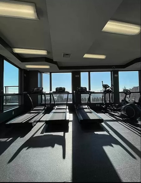 Building Photo - 24 Ford St