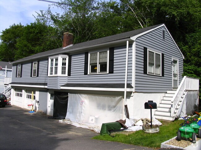 Building Photo - 3 Smith Ln