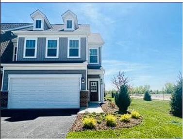 Building Photo - 659 Switchgrass Wy