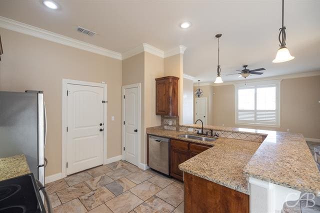 Building Photo - 7701 Florence Dr