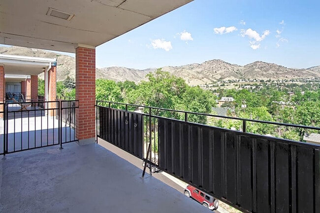 Building Photo - Wheelhouse Apartments