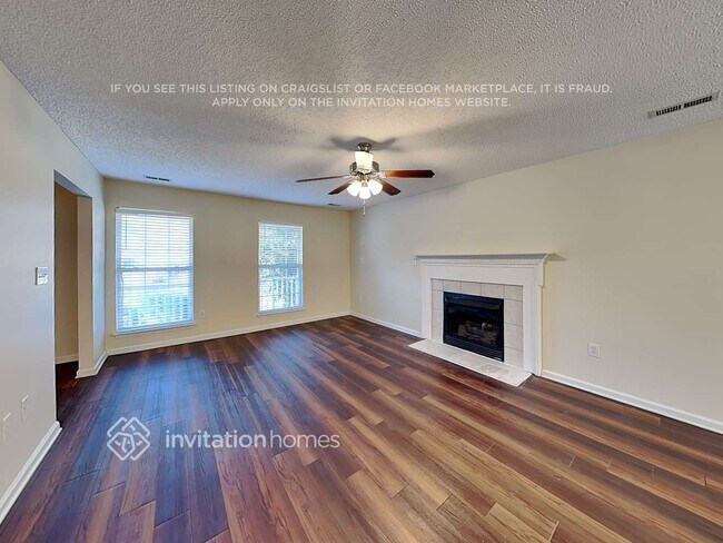 Building Photo - 216 Bradford Glyn Dr