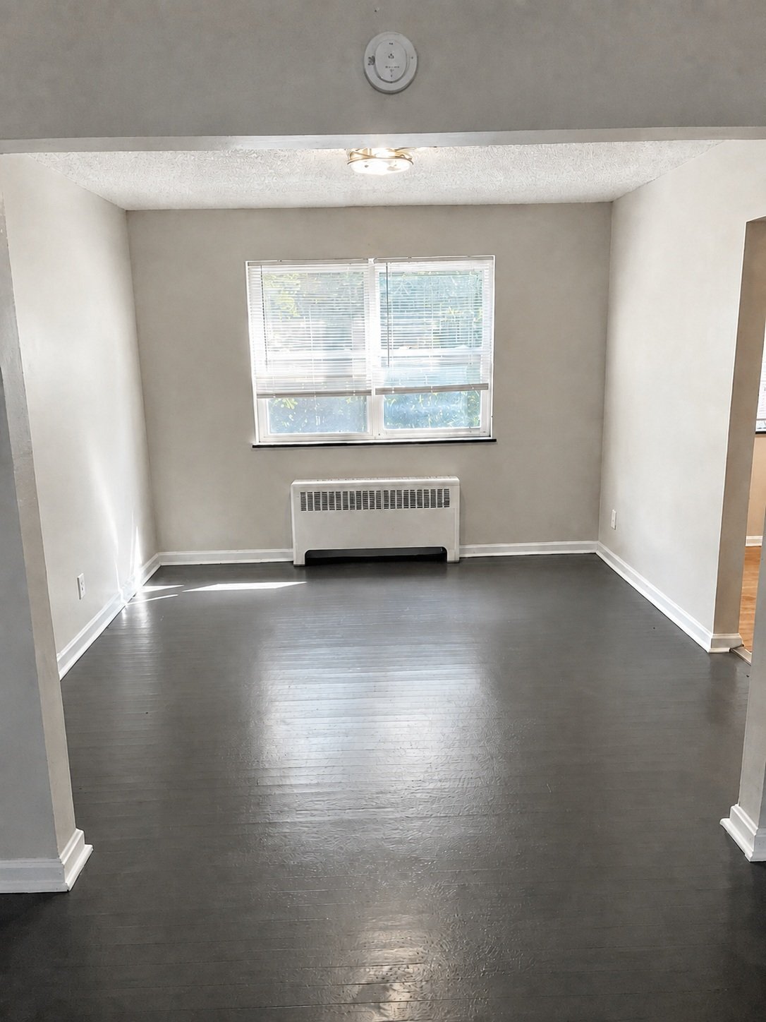 Building Photo - 1607 Asmann Ave