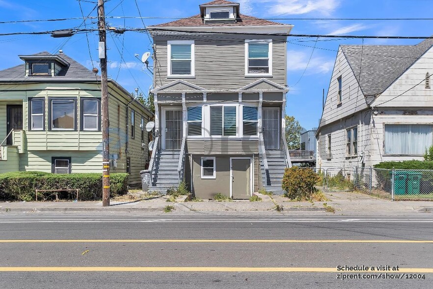 Primary Photo - 3321 Adeline St