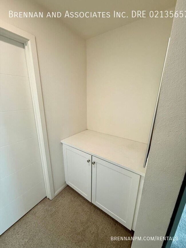 Building Photo - 1455 Banahaw Way