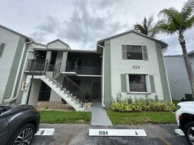 Building Photo - 1024 S Independence Dr