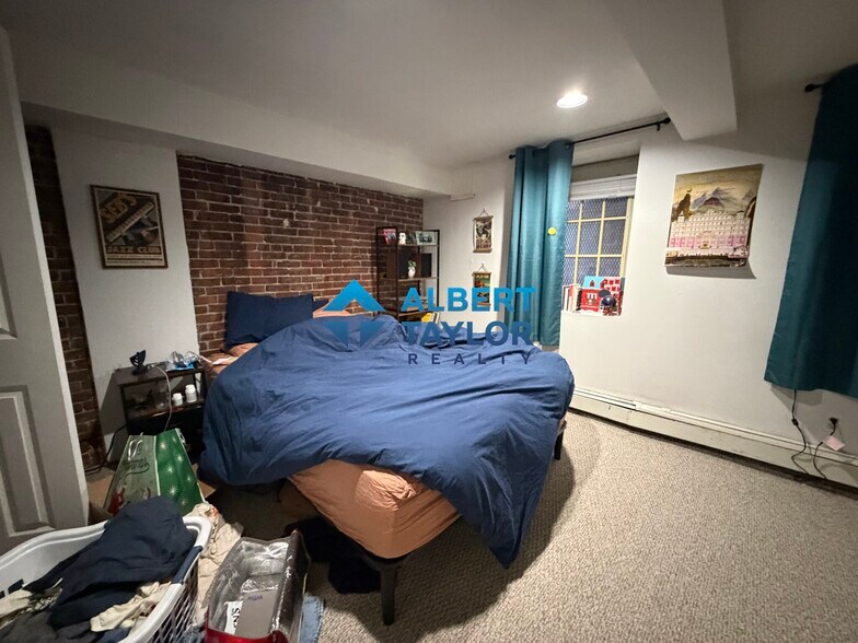 Building Photo - 486 Massachusetts Ave