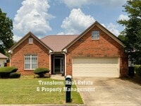 Building Photo - 224 Lakewood Cir