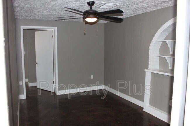 Building Photo - "Spacious 6-Bed, 6-Bath Gem in Tempe – Ideal for Comfort and Style!"