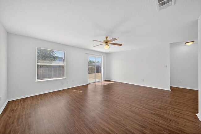 Building Photo - 4935 Dahlia Terrace