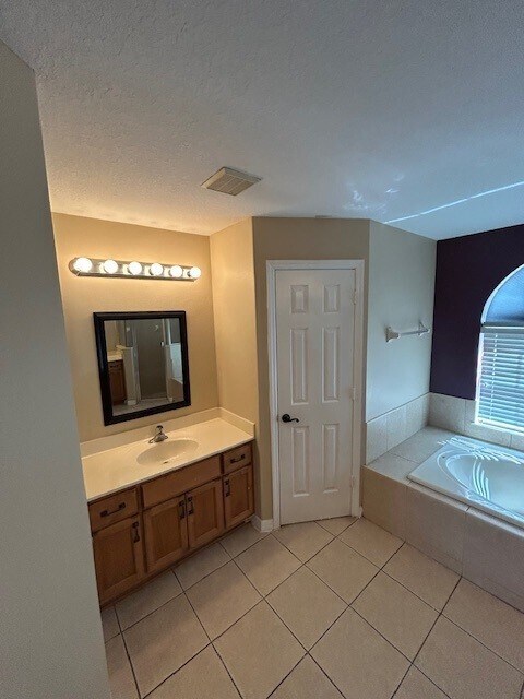 Building Photo - 4410 Winrun Ct
