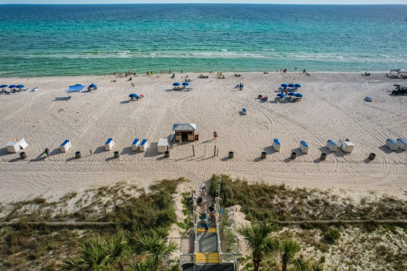 Building Photo - 15928 Front Beach Rd