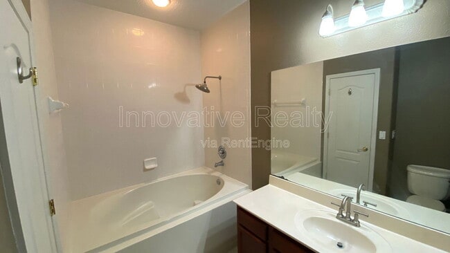 Building Photo - 17321 Promenade Dr