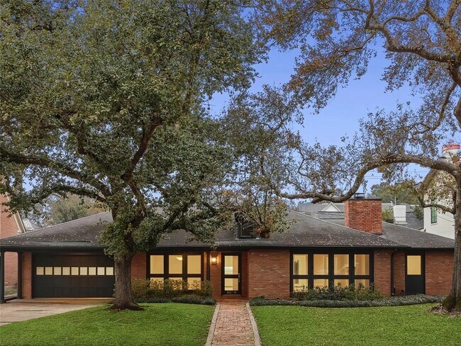 Primary Photo - 4040 Overbrook Ln