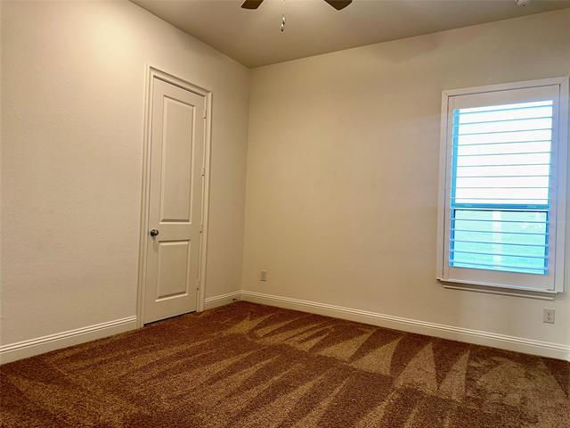 Building Photo - 4320 Glen Rose St