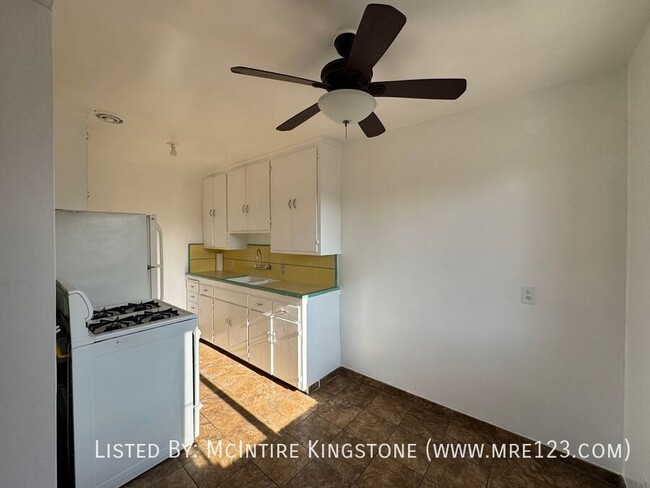 Building Photo - Beautifully Remodeled 1BD 1BA Unit in Hype...