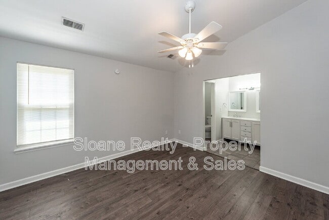 Building Photo - 3618 Walkers Ferry Ln