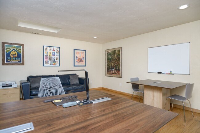 Building Photo - ***Available Now - Mid-term Lease ONLY *** Single Level 3 Bedroom, 2.5 Bath home in La Costa*****