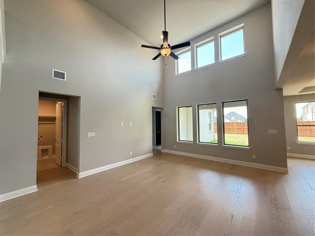 Building Photo - 2017 Montgomery Ln