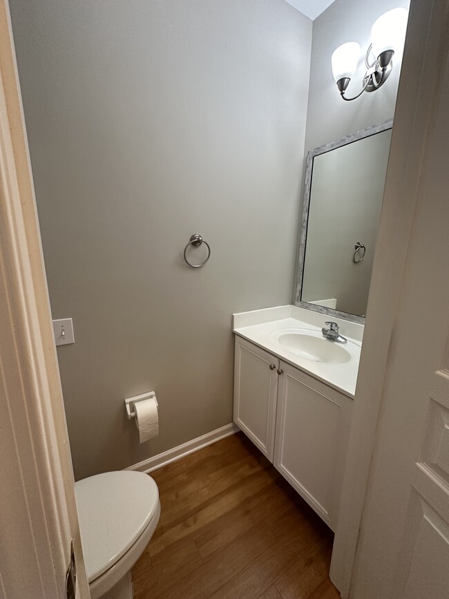 Downstairs Bathroom - 1237 Yarbrough Way