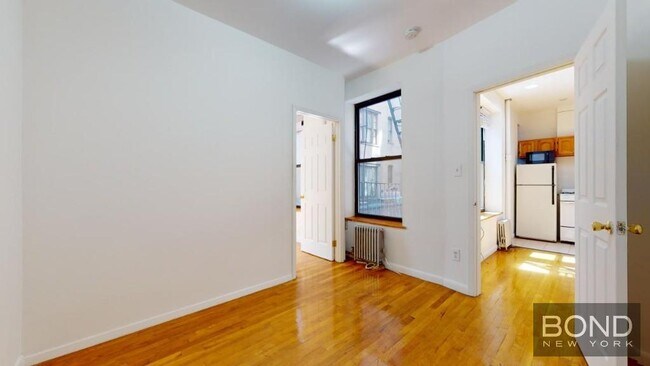 Building Photo - 237 E 5th St