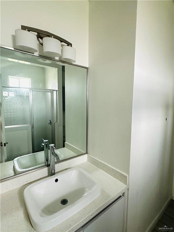 Building Photo - 2203 S Pamplona St