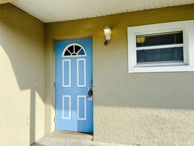 Building Photo - 4018 Bonnie Dr