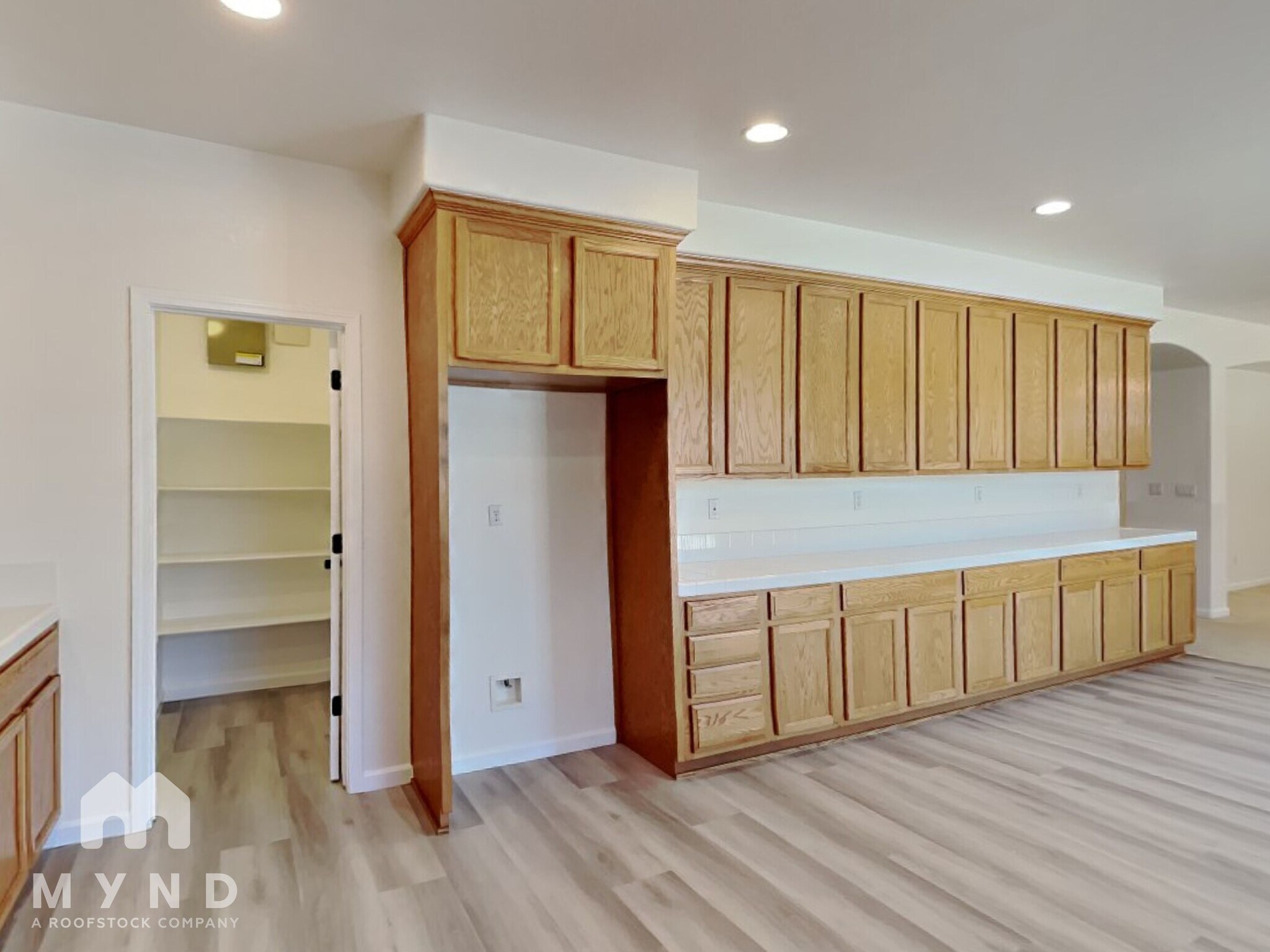 Building Photo - 9359 Lost Springs Ct